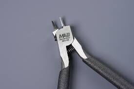 MADWORKS BENDING PLIERS FOR PHOTO-ECHED PARTS